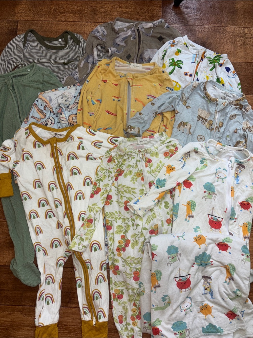 Boys 6-12mo Bamboo Footies Sleepers Pajamas Play Bundle 11 Pieces Blanket Match